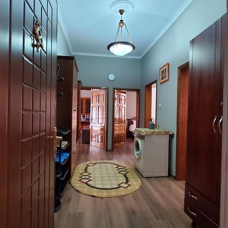 Metropolitan Apartments - City Center Тирана Екстер'єр фото